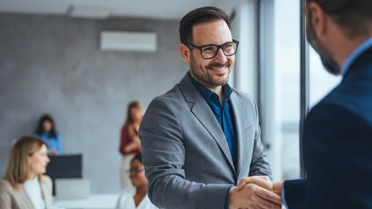 partener Petrom office